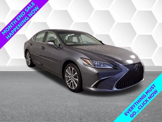 2019 Lexus ES 350 for sale at PHIL SMITH AUTOMOTIVE GROUP - Pinehurst Toyota Hyundai in Southern Pines NC