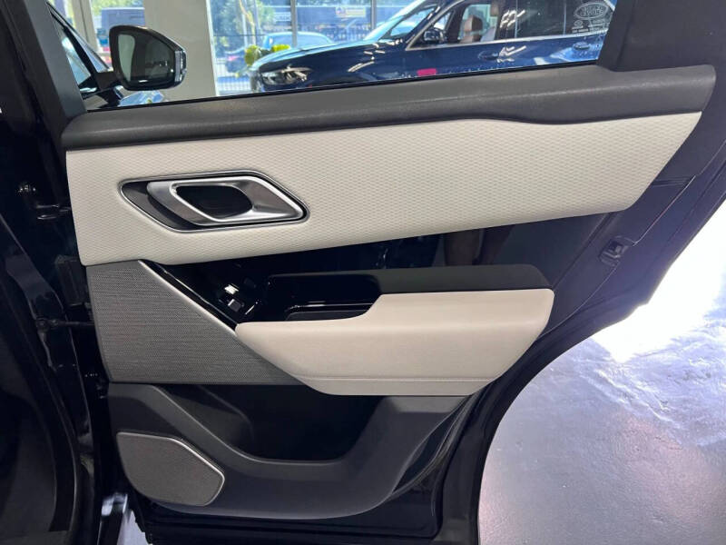 2019 Land Rover Range Rover Velar P250 R-Dynamic SE