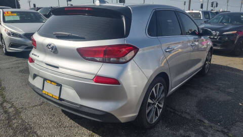 2019 Hyundai Elantra GT