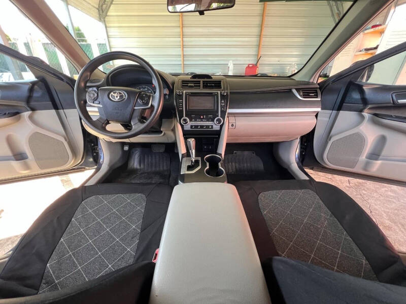 2014 Toyota Camry LE