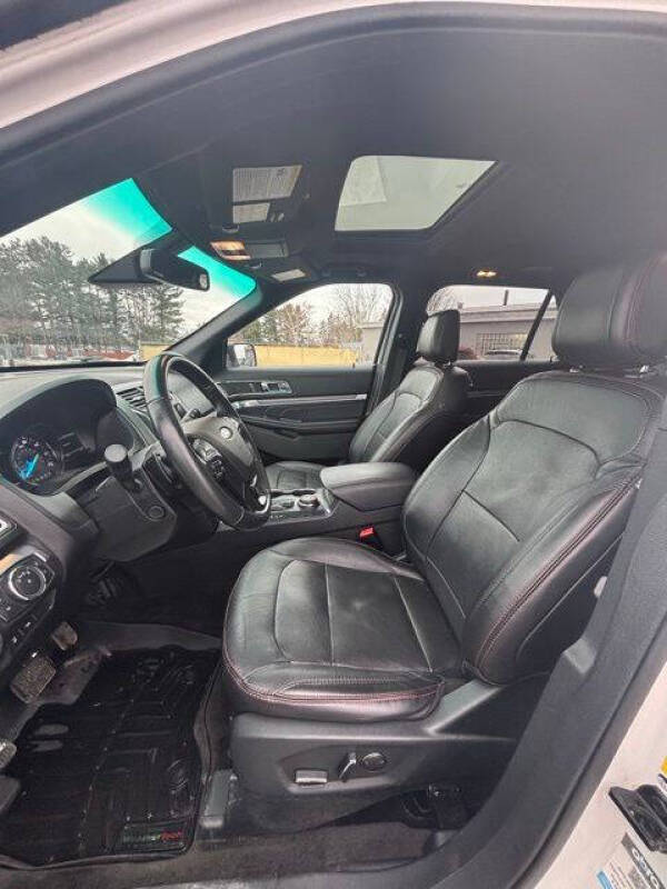 2018 Ford Explorer Sport - Photo 9