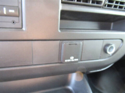 2022 Chevrolet Express 2500