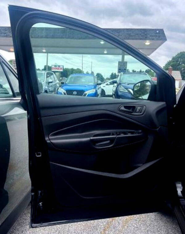 2018 Ford Escape S