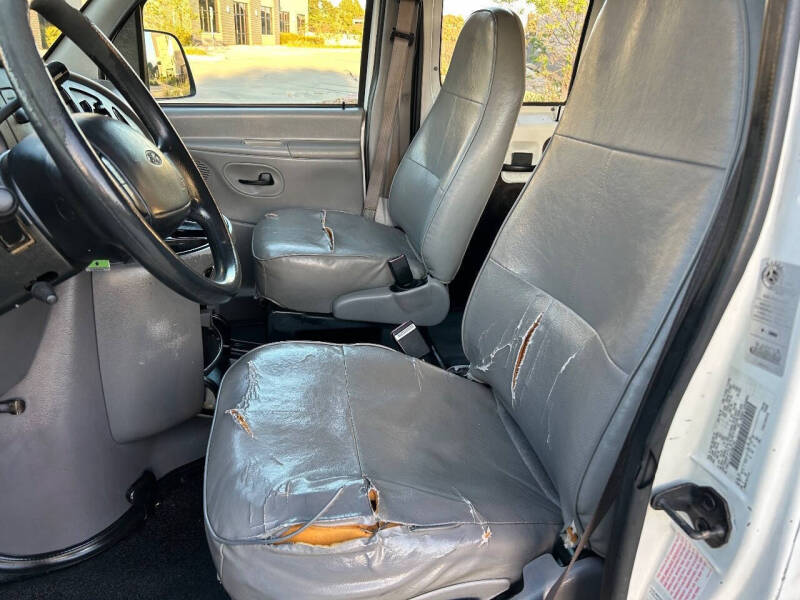 1998 Ford E-350 XLT
