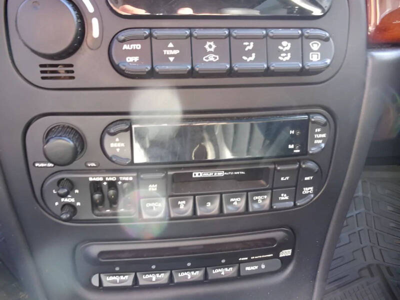 2001 Chrysler LHS