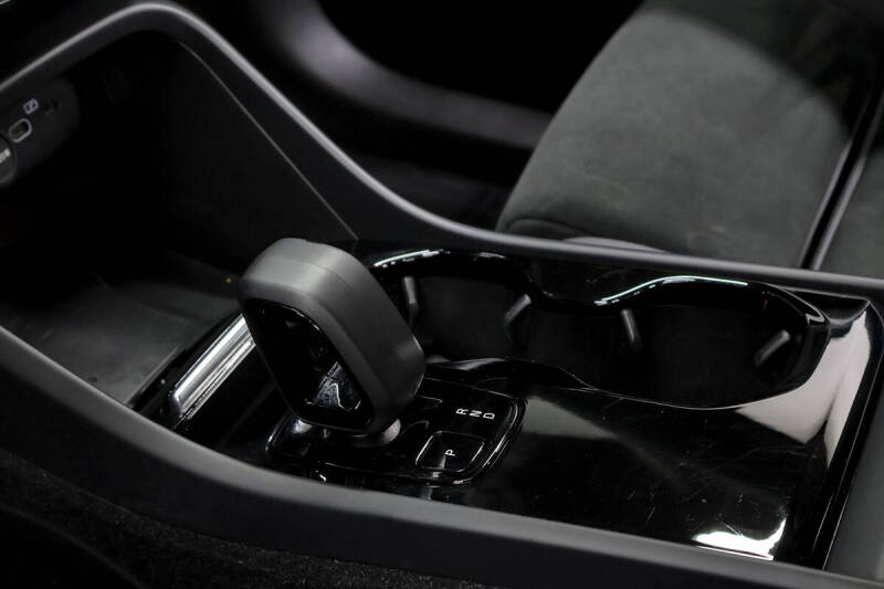 2023 Volvo XC40 Recharge Twin Ultimate