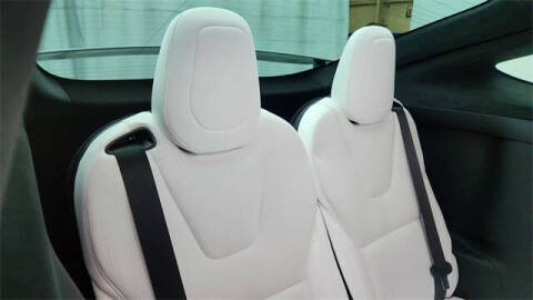 2024 Tesla Model X Plaid