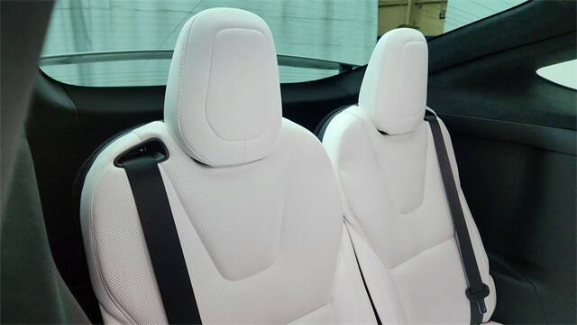 2024 Tesla Model X Plaid