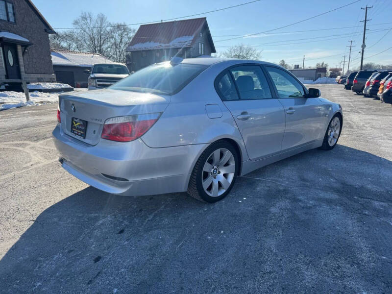 2004 BMW 5 Series 530i