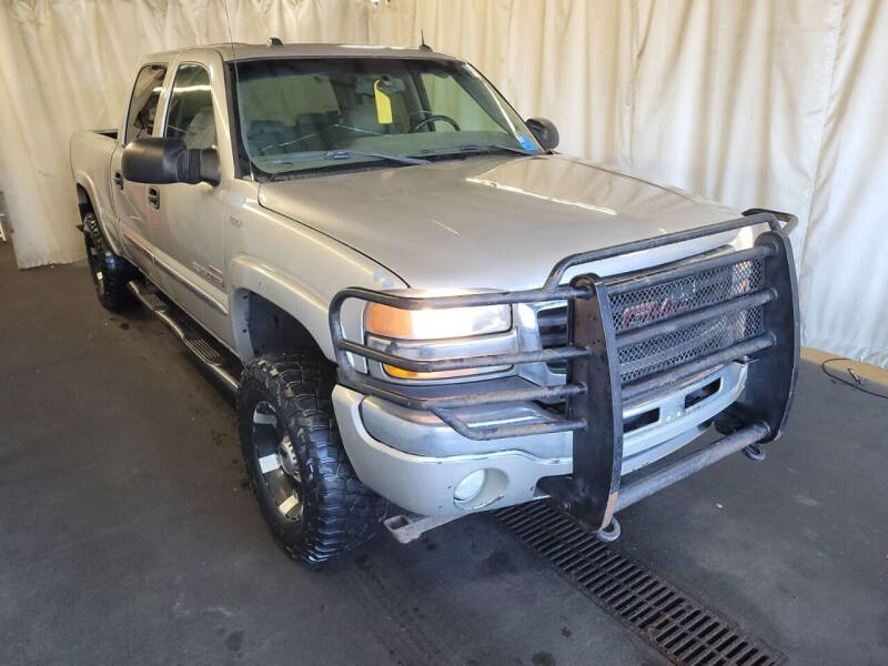 2005 GMC Sierra 2500HD for sale at All Affordable Autos in Oakley KS