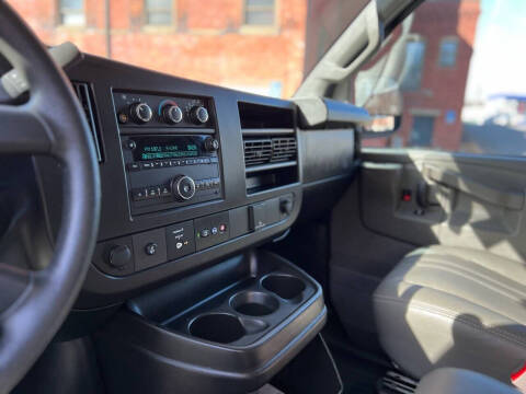 2020 Chevrolet Express 2500