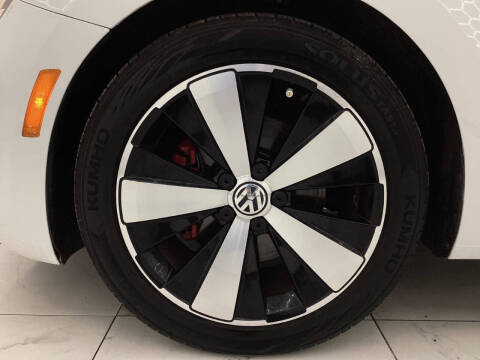 2016 Volkswagen Beetle R-Line SE