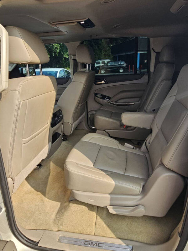 2017 GMC Yukon XL SLT