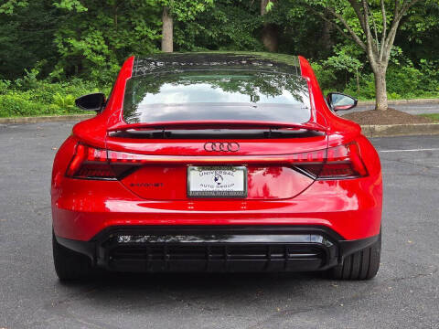 2024 Audi e-tron GT quattro Premium Plus