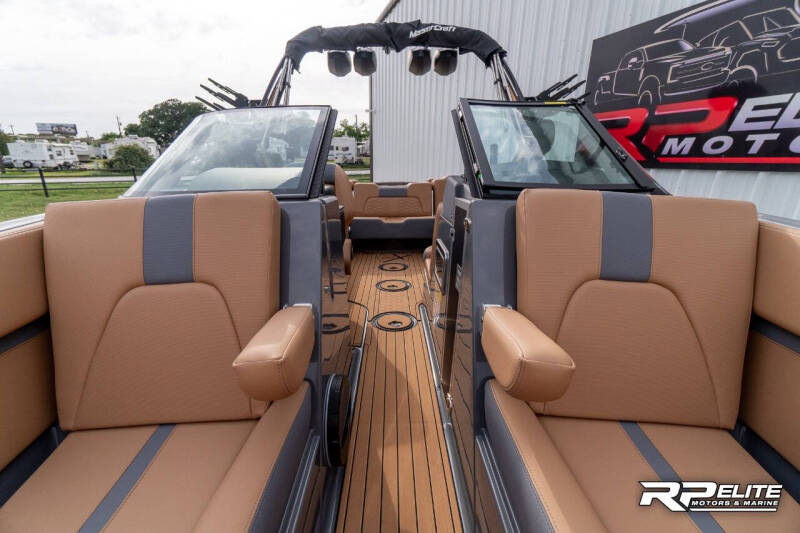 2025 MasterCraft X22