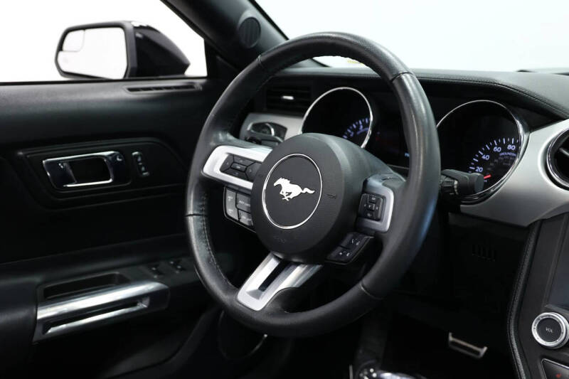 2016 Ford Mustang EcoBoost Premium