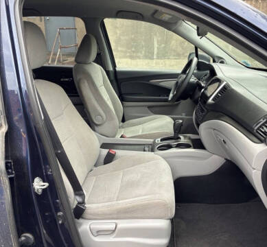 2017 Honda Pilot EX