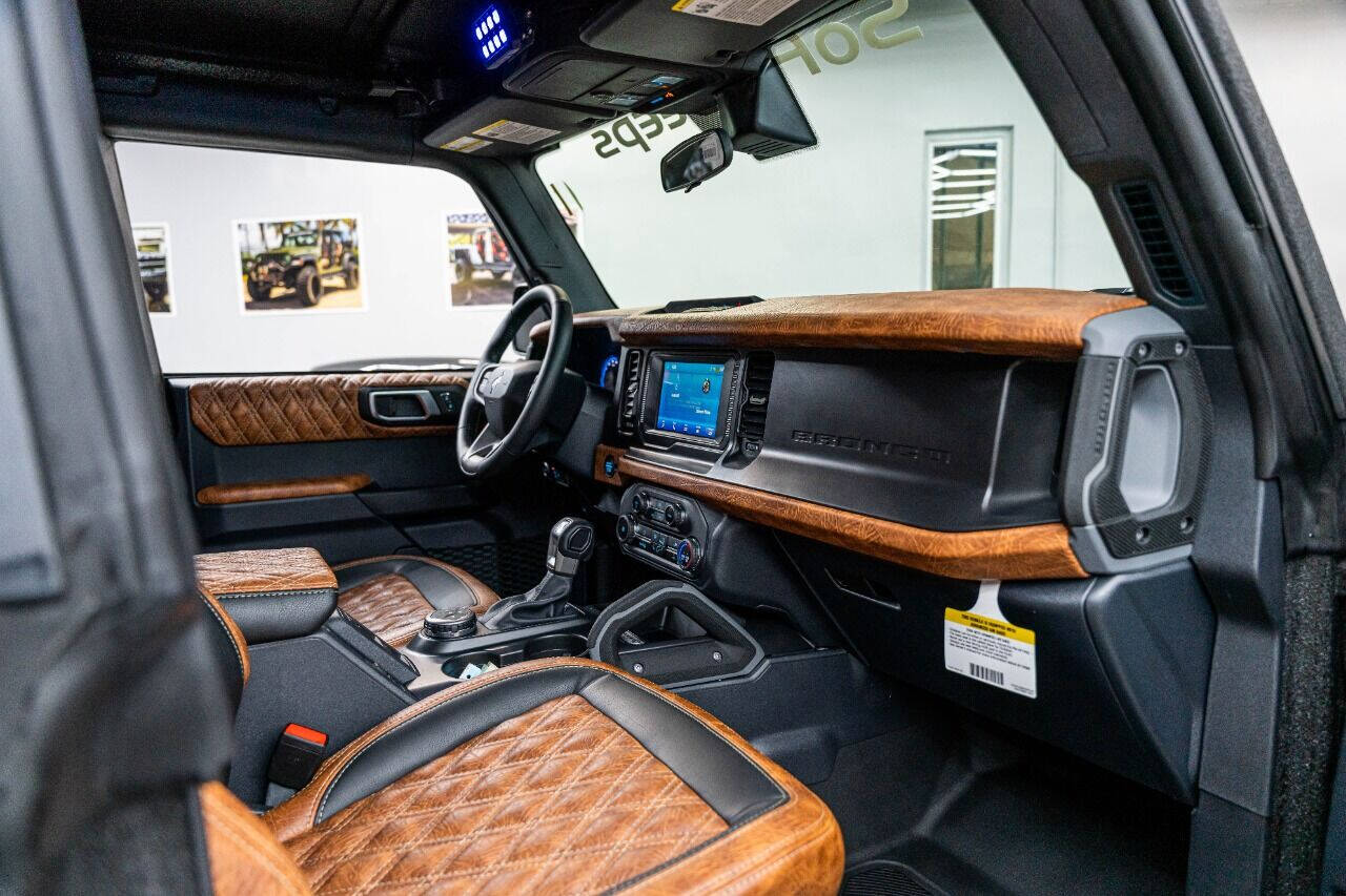 2023 FORD Bronco SUV / Crossover - $79,999