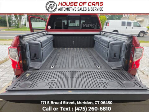 2017 Nissan Titan