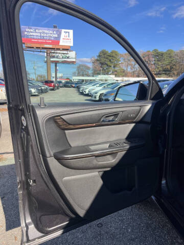 2013 GMC Acadia Denali