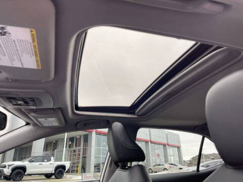 2024 Toyota Camry Hybrid XSE