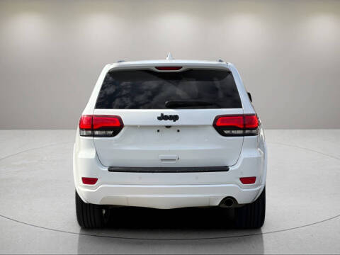 2017 Jeep Grand Cherokee Altitude