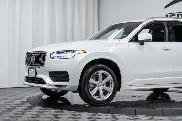 2023 Volvo XC90 B5 Core