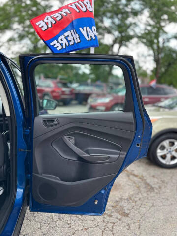 2017 Ford Escape S