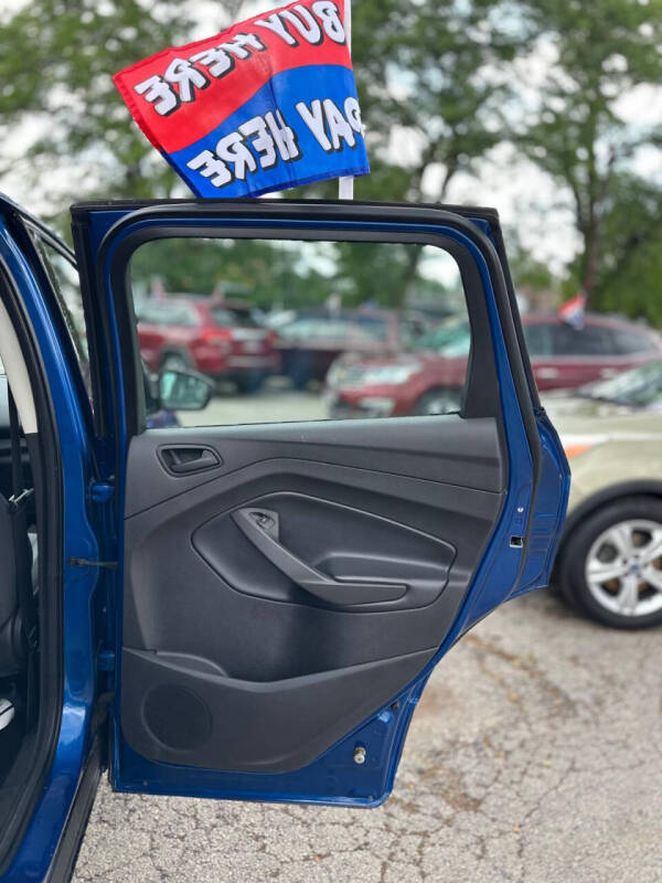 2017 Ford Escape S