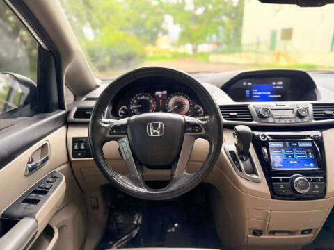 2014 Honda Odyssey EX-L w/DVD