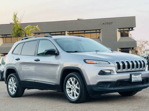 2016 Jeep Cherokee for sale at MotorMax in San Diego CA