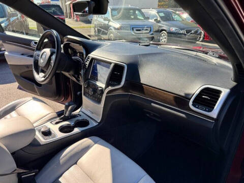 2018 Jeep Grand Cherokee Sterling Edition