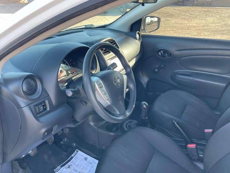 2019 Nissan Versa for sale at GLOBAL VEHICLE EXCHANGE LLC in Somerton, AZ