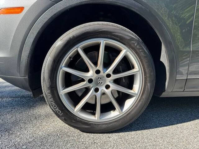 2023 Porsche Cayenne