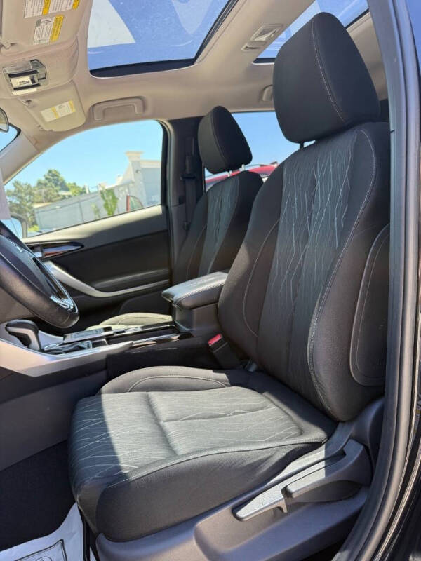 2020 Mitsubishi Eclipse Cross SE