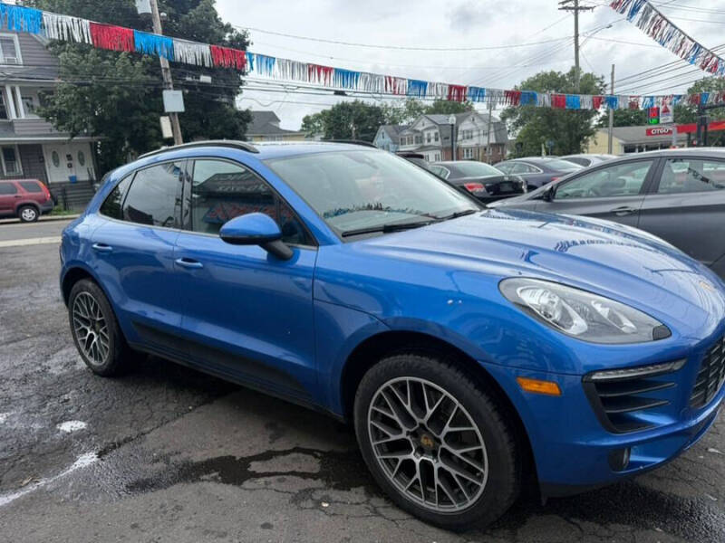 2017 Porsche Macan