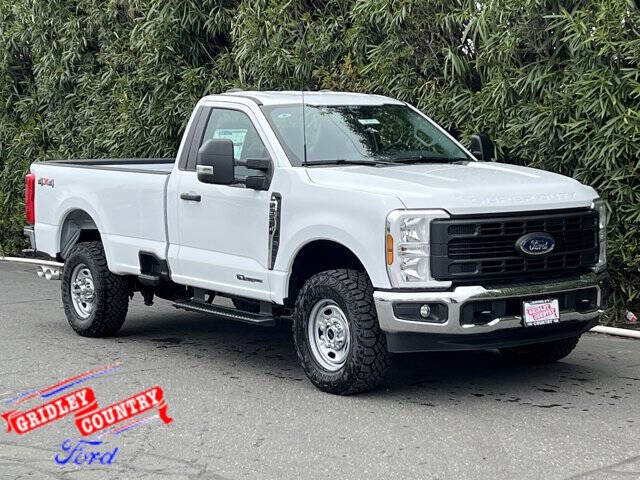 2025 Ford F-350 Super Duty XL