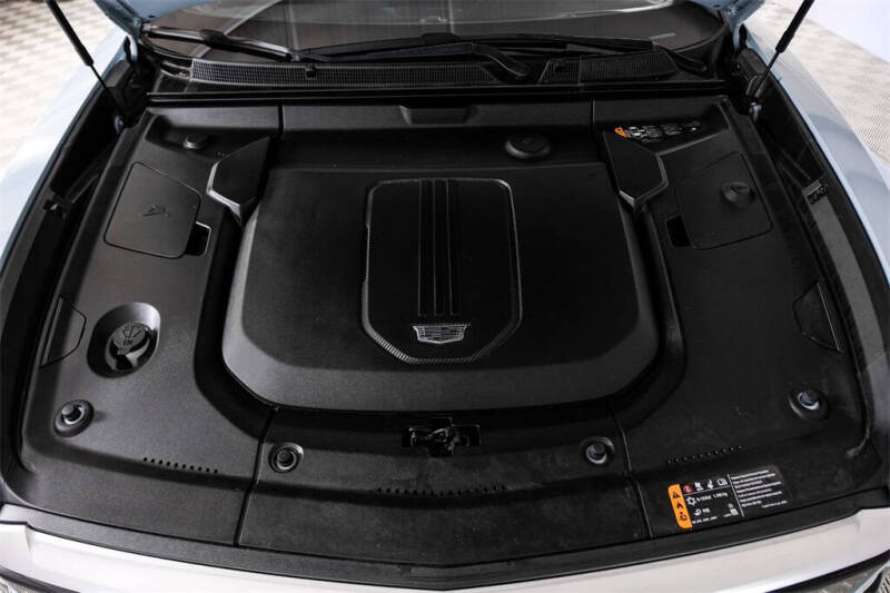 2024 Cadillac LYRIQ Tech