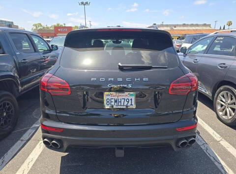 2018 Porsche Cayenne S