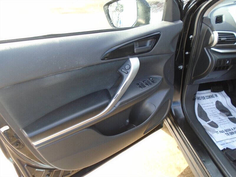 2019 Mitsubishi Eclipse Cross ES