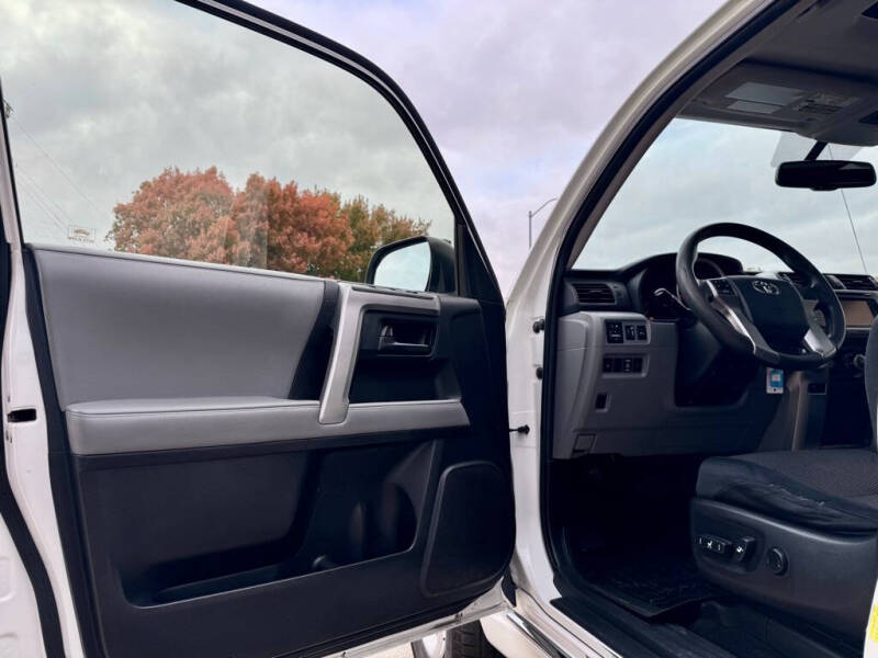 2013 Toyota 4Runner SR5