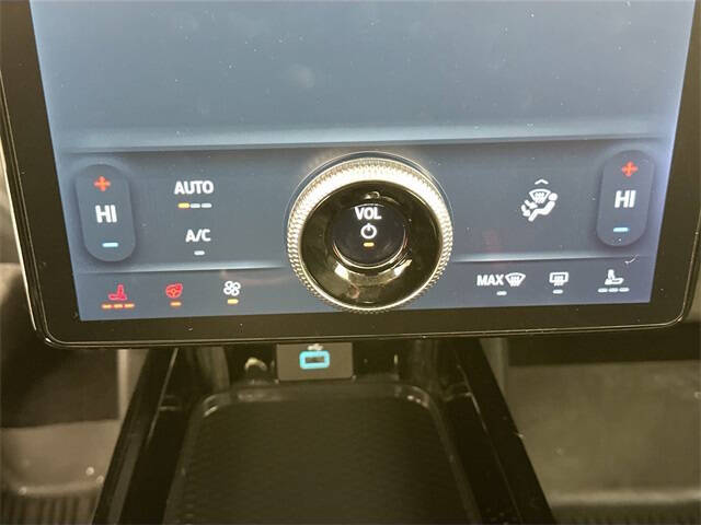 2022 Ford Mustang Mach-E California Route 1