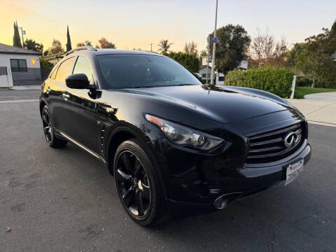 2015 Infiniti QX70