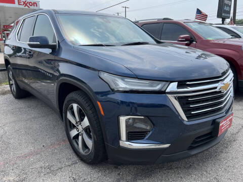 2022 Chevrolet Traverse LT Cloth