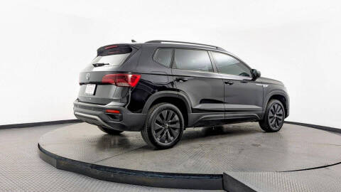 2024 Volkswagen Taos S