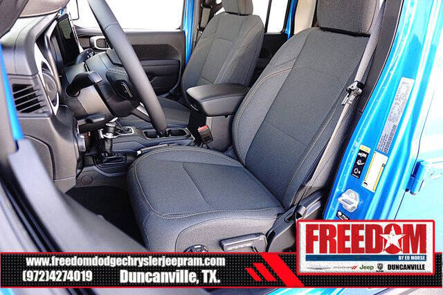 2025 Jeep Gladiator Willys