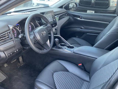 2022 Toyota Camry SE