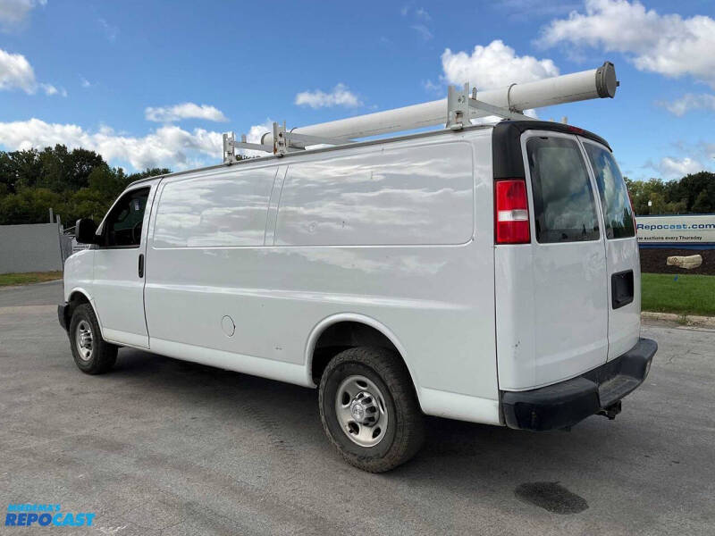 2018 Chevrolet Express 2500