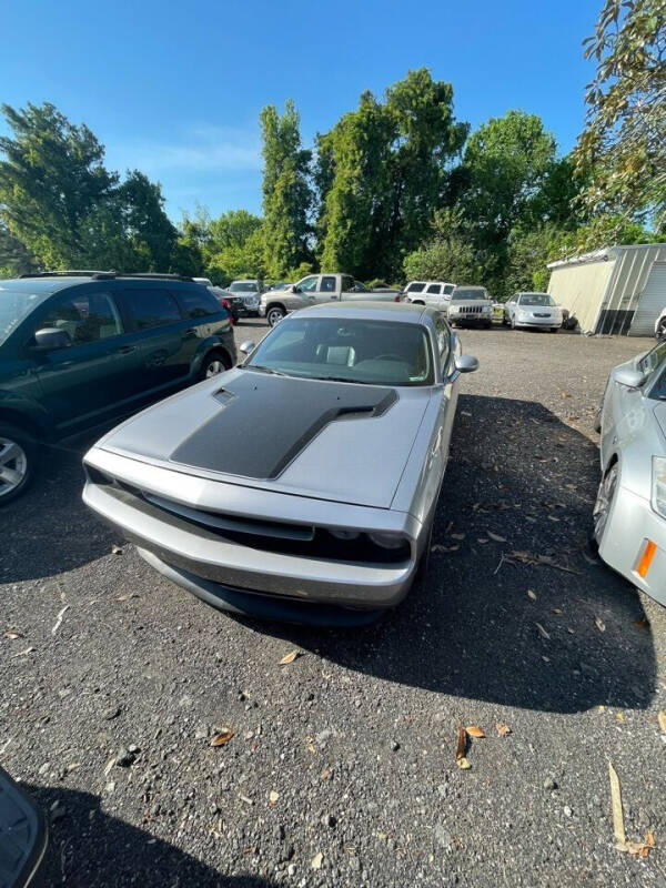 2013 Dodge Challenger SXT Plus