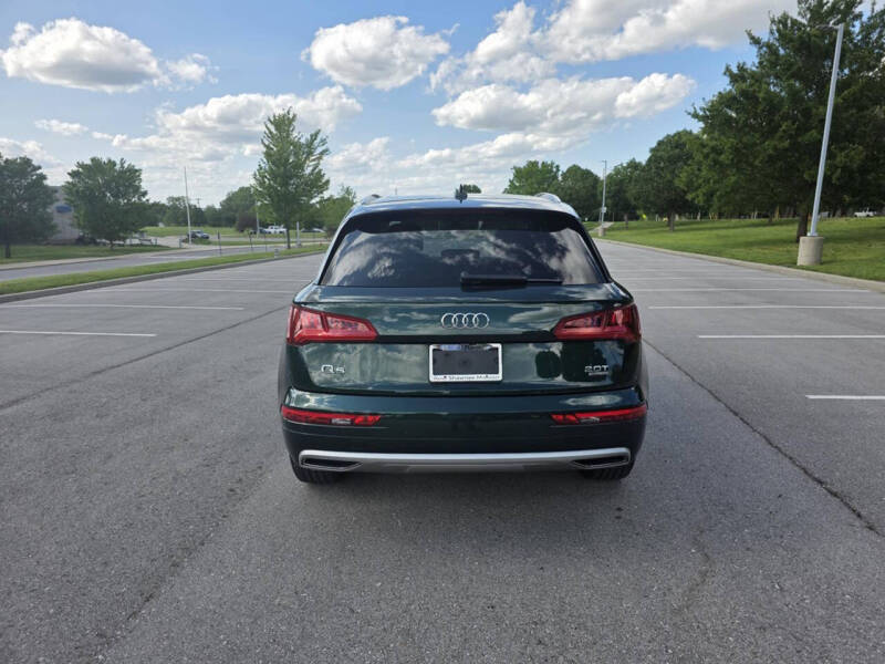 2018 Audi Q5 2.0T quattro Premium Plus